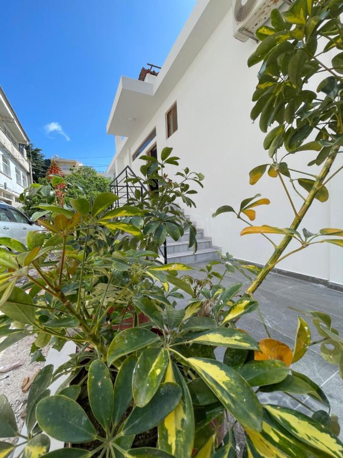 Sun And Sea Apartment Saranda Exterior foto