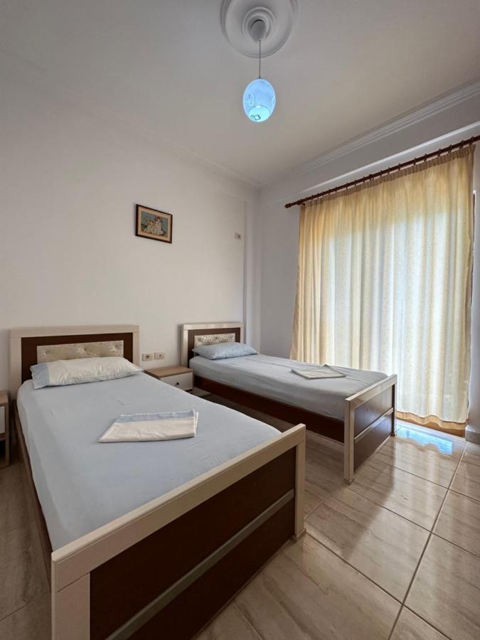 Sun And Sea Apartment Saranda Exterior foto